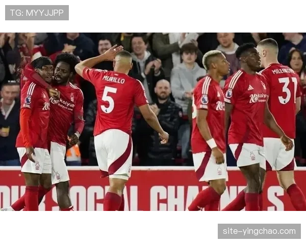 阿森纳主场不敌曼联致领先优势缩水至4分 争冠悬念再起 阿森纳主场不敌曼联致领先优势缩水至4分 争冠悬念再起